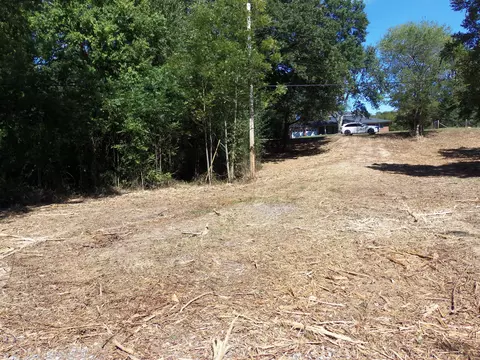 1739 NW Thomas Rd, Dalton, GA 30721 photo 4
