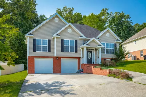 4754 Rose Briar Ln, Ooltewah, TN 37363