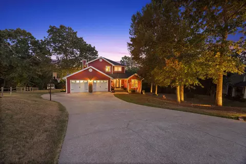 707 Misty Ridge Ln, Ringgold, GA 30736
