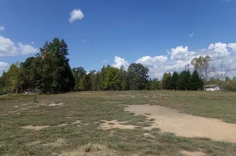 337 Hunter Trl Apt Lot #LOT 10, Trenton, GA 30752