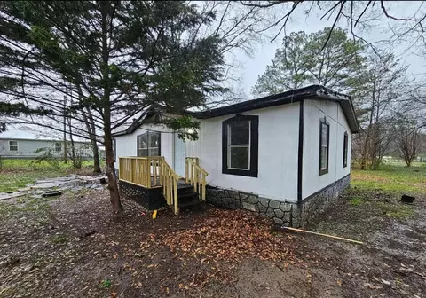 711 Ramey St, Summerville, GA 30747