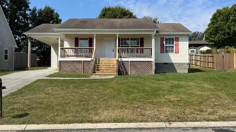 1510 Oak Tree Ln SE, Cleveland, TN 37311