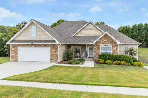 9801 Berry Meadow Way, Soddy Daisy, TN 37379