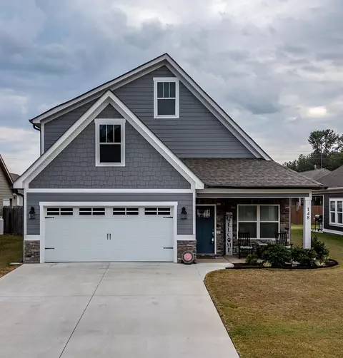 148 Country Cove Dr, Rossville, GA 30741