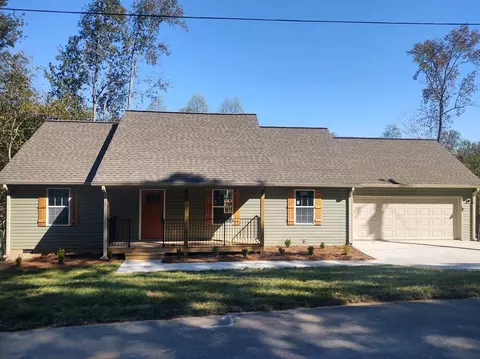 838 Bridges Rd, Rocky Face, GA 30740