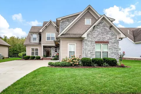 10992 Prairie Lake Dr #20, Apison, TN 37302