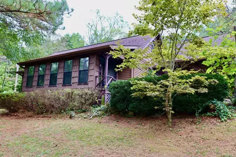 323 Marble Top Rd, Chickamauga, GA 30707
