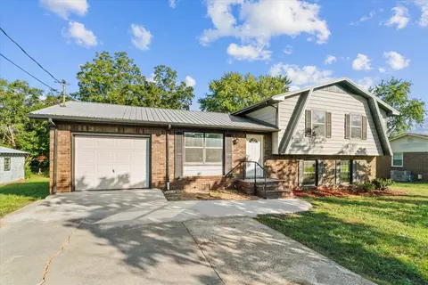 4510 Crestway Dr, Cohutta, GA 30710