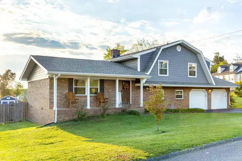 2533 Hickory Ridge Dr, Chattanooga, TN 37421