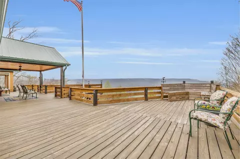 6005 Jackson Point Rd, Sewanee, TN 37375