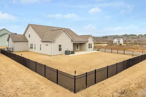 3305 Grassy Fields Ln, Apison, TN 37302 photo 2