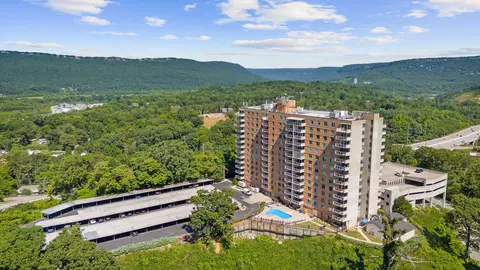 1131 Stringers Ridge Rd #7A, Chattanooga, TN 37405