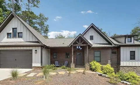208 Summit View Ln, Ellijay, GA 30540