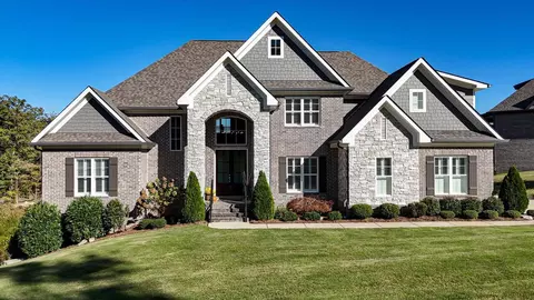 5925 Eaglemont Dr, Chattanooga, TN 37416