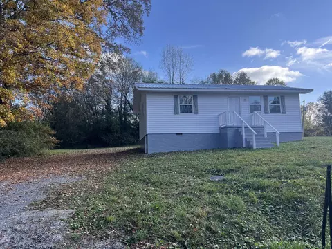 610 Gunter Ave, Bridgeport, AL 35740