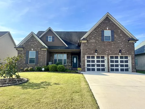 8488 Lexie Ln, Ooltewah, TN 37363