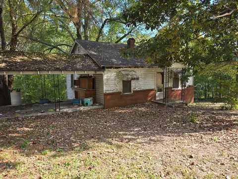 301 Cavender St, Lafayette, GA 30728