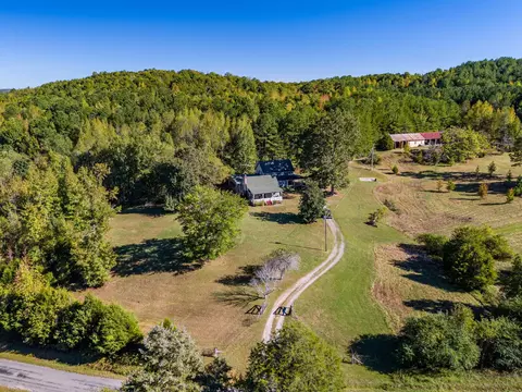 3501 N Hunter Bend Rd, Decatur, TN 37322