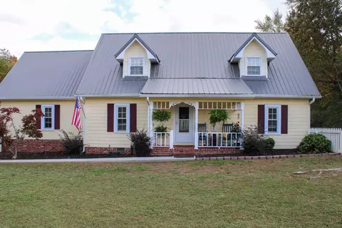 1009 Bicentennial Trl, Rock Spring, GA 30739