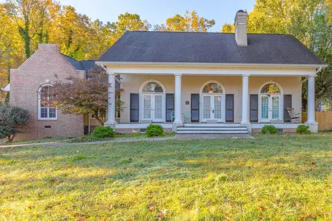 6105 Caleb Pl, Ooltewah, TN 37363