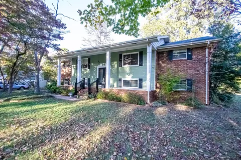 4166 Gann Store Rd, Hixson, TN 37343