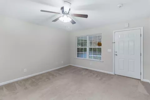 Living - 255 Chambers Ln, Ringgold, GA 30736 photo 4 of 4