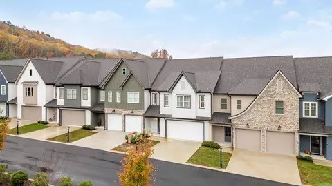Exterior - 9642 Dutton Ln, Ooltewah, TN 37363 photo 7 of 7