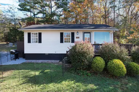 7047 Luther Trl, Ooltewah, TN 37363