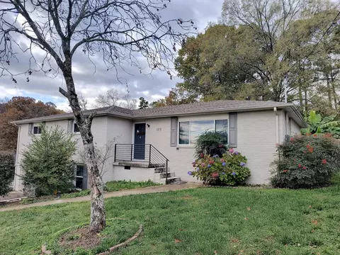 177 Diane Ln, Fort Oglethorpe, GA 30742