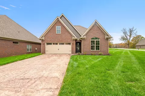 227 Lake View Pt, Englewood, TN 37329