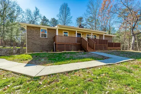 857 N Moore Rd, Rising Fawn, GA 30738