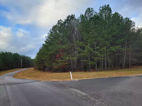2340 Thunder Ridge Dr, South Pittsburg, TN 37380