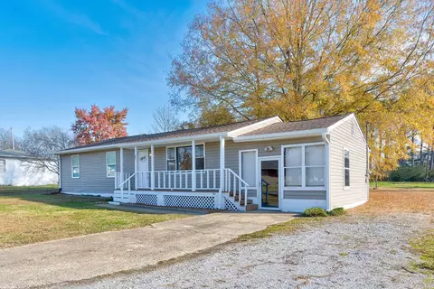 97 Rathbun Cir, Rossville, GA 30741