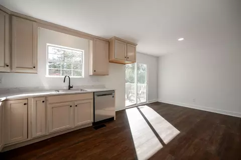 1722 Crabtree Rd, Hixson, TN 37343 photo 7