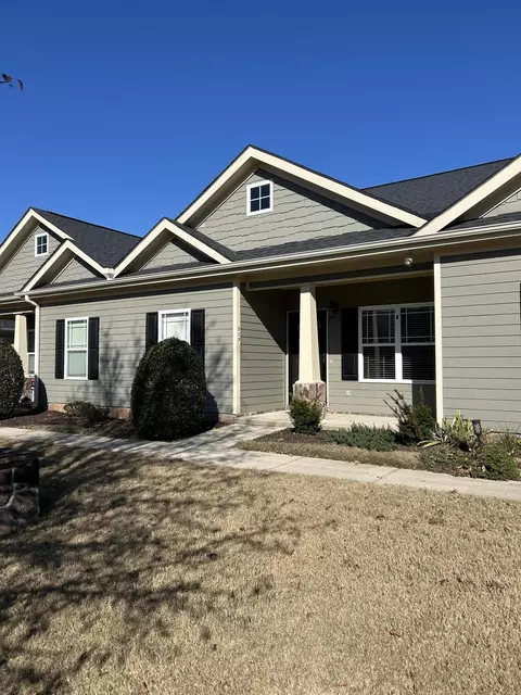 517 Callaway Ct, Chattanooga, TN 37421