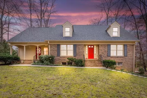 375 Dogwood Pl, Cleveland, TN 37312