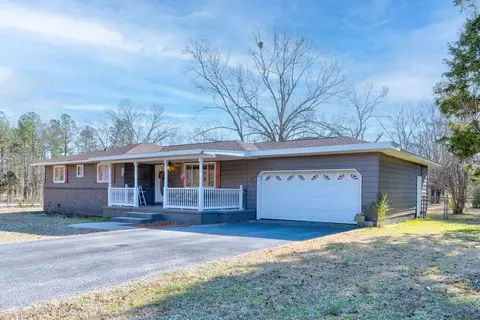 128 Mary Ln, Rossville, GA 30741