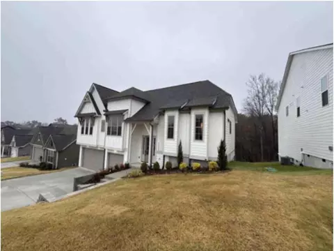 7048 Mercedes Ln, Ooltewah, TN 37363