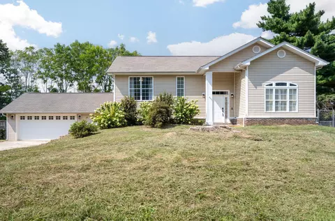 259 Smoketree Cir, Ringgold, GA 30736