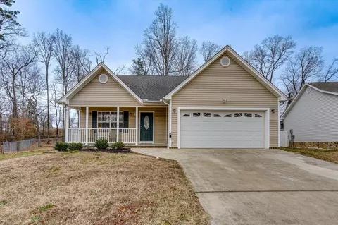 1466 Woodland Cove Dr NE, Cleveland, TN 37312