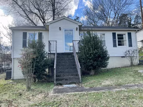 215 Mountain Street St, Stevenson, AL 35772