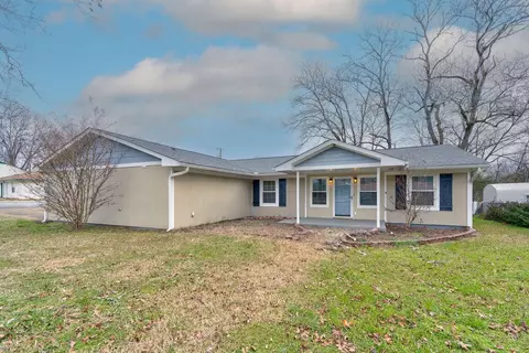 201 Shelby St, Fort Oglethorpe, GA 30742