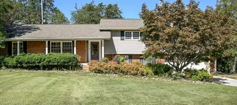 153 Rolling Hills Dr, Hixson, TN 37343