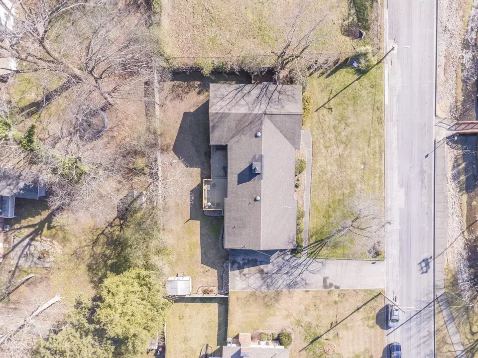 View/Area - 913 Brookwood Dr, Dalton, GA 30720 photo 4 of 7