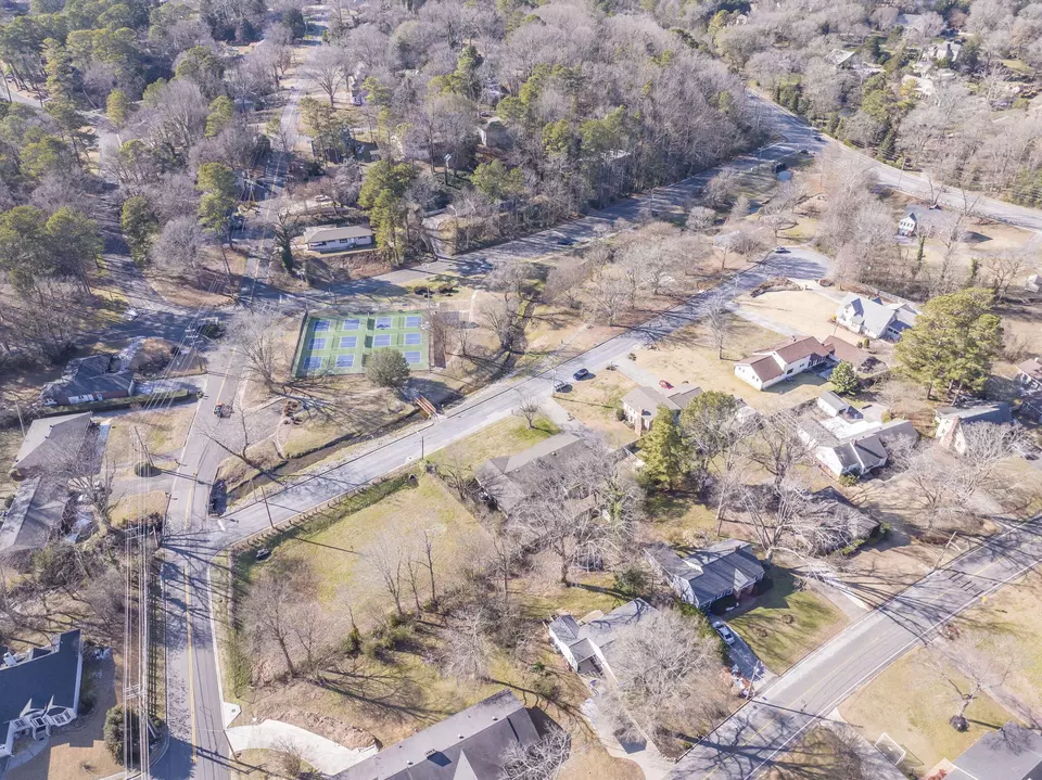 View/Area - 913 Brookwood Dr, Dalton, GA 30720 photo 7 of 7