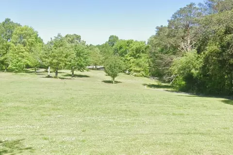 329 Oak Grove Rd, Benton, TN 37307