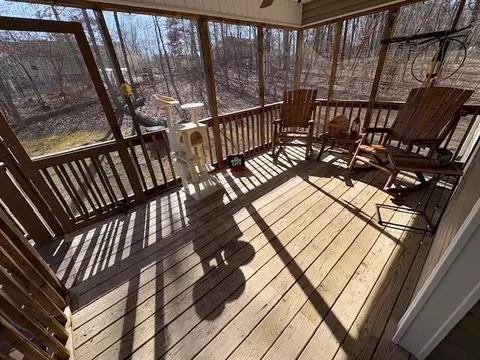 Exterior - 850 Van Dell Dr, Rock Spring, GA 30739 photo 3 of 17