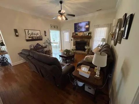 Living - 850 Van Dell Dr, Rock Spring, GA 30739 photo 1 of 1