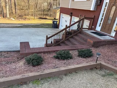 Exterior - 850 Van Dell Dr, Rock Spring, GA 30739 photo 8 of 17