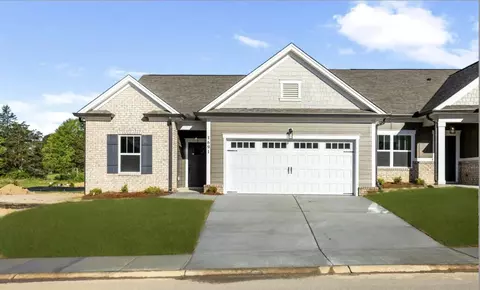 1691 Whisper Winds Ln #35, Ooltewah, TN 37363